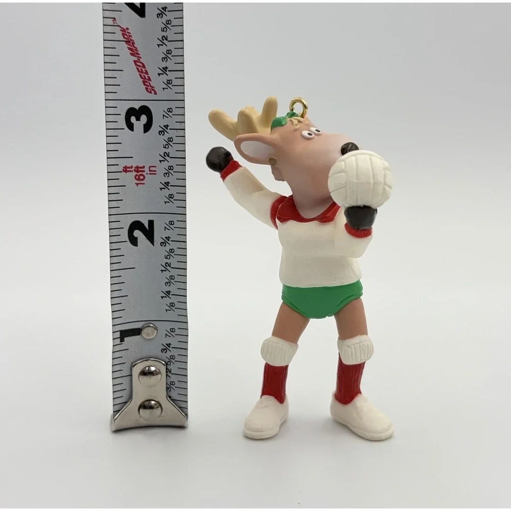1991 Hallmark Keepsake Ornament Reindeer Champs Cupid Volleyball QX434-7 VTG